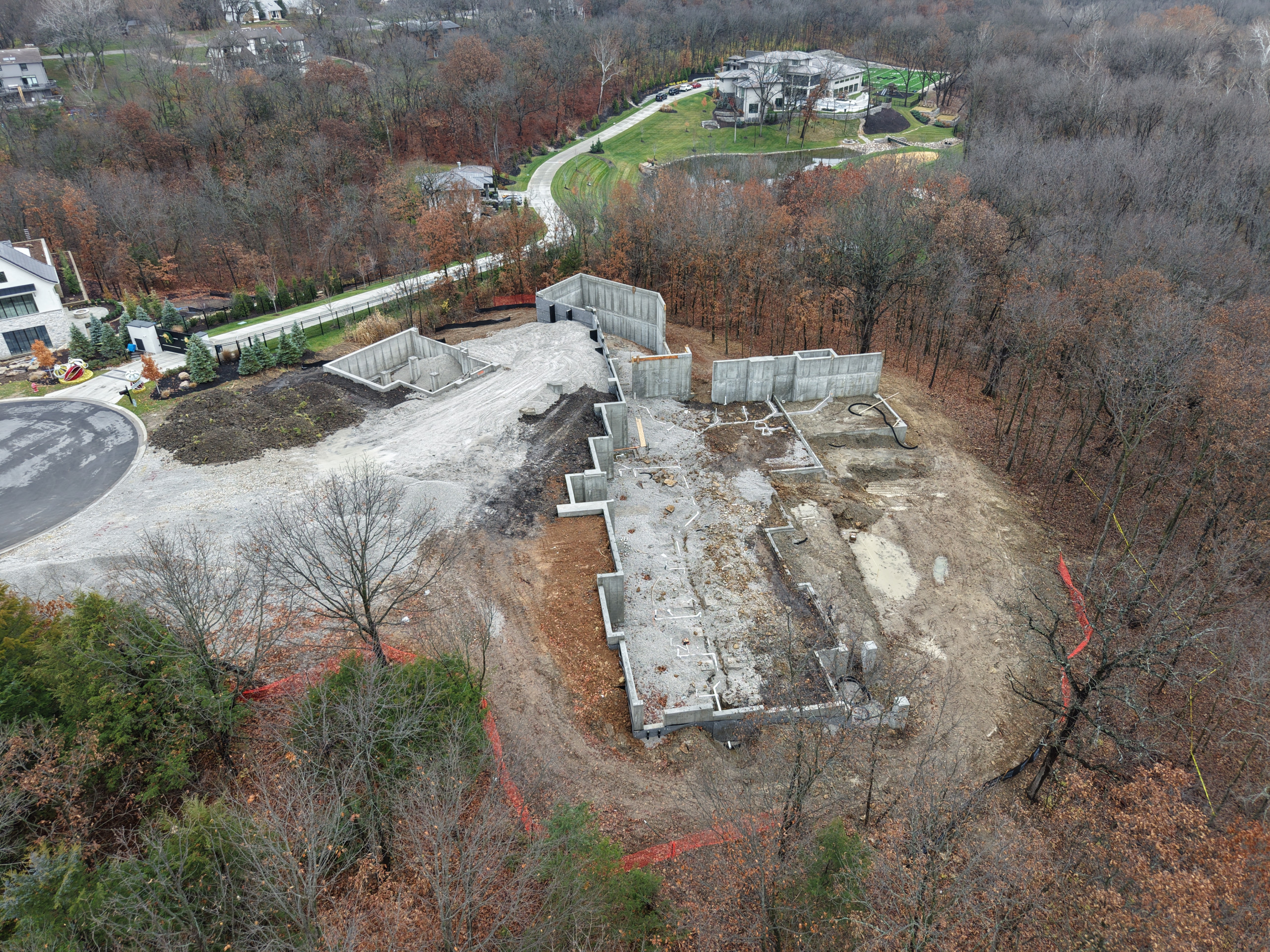 Loch Lloyd Custom Build