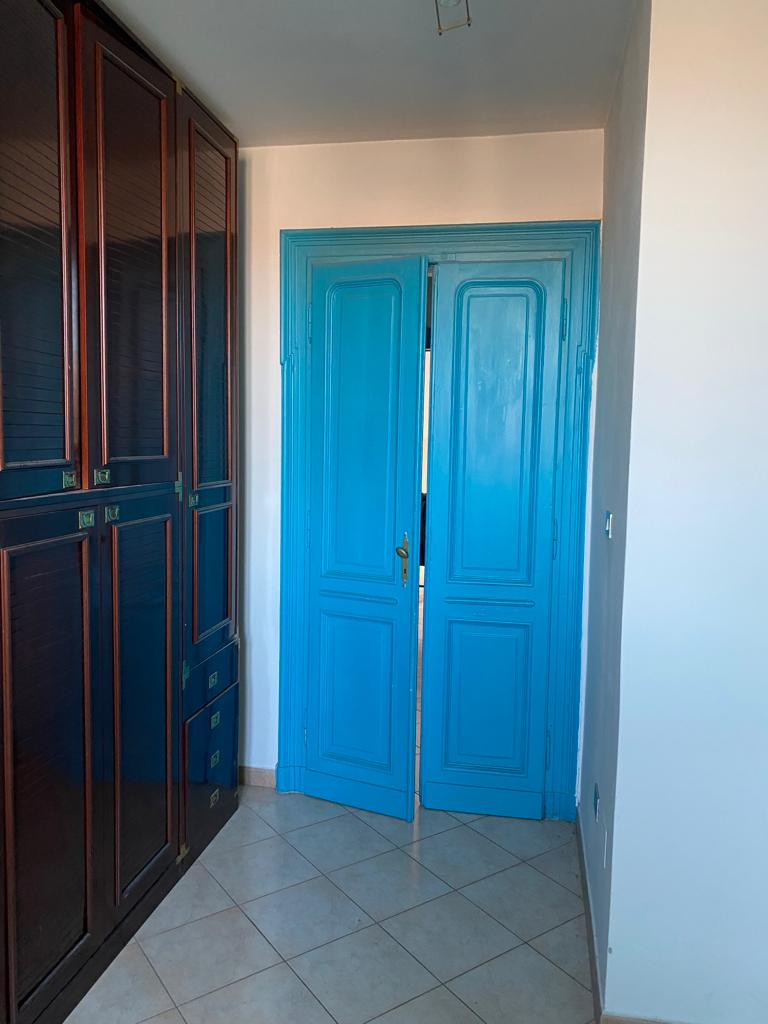 Le porte interne PRIMA del restauro
