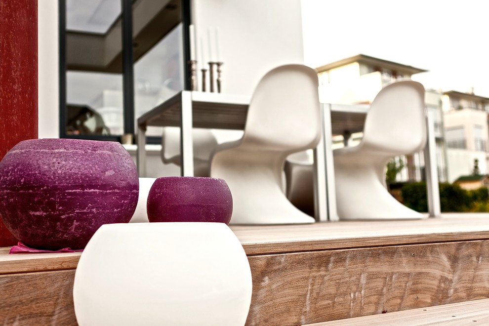 Terrasse hinter dem Haus in Frankfurt