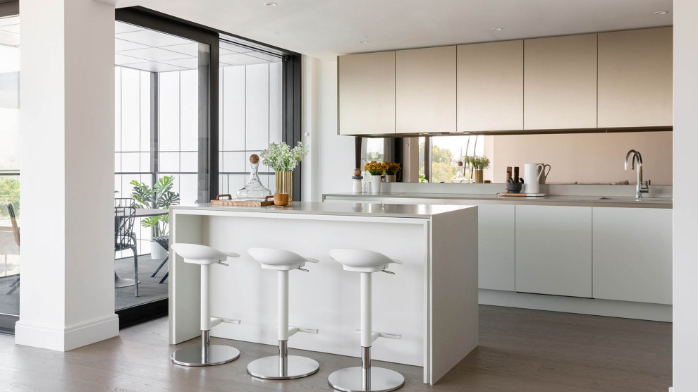 Luxury Riverside Apartment Interior Design in Central London