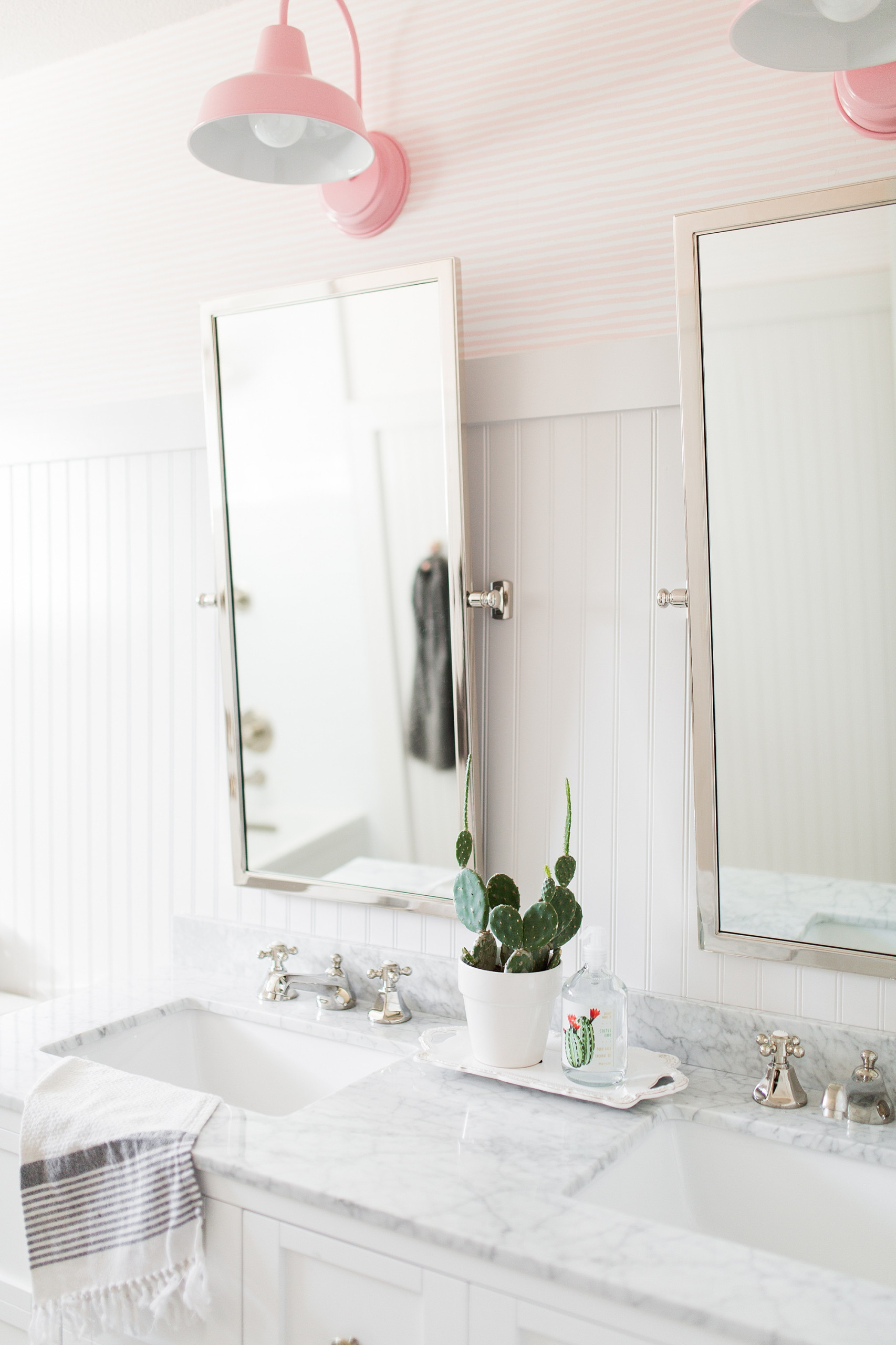 Stork Kids Bathroom