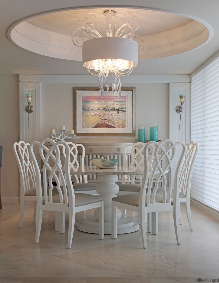 Dining room - mid-sized transitional dining room idea in Miami