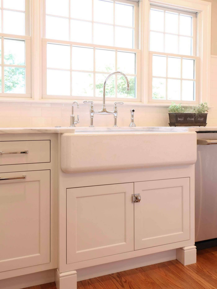Classic White and Marble Kitchen
