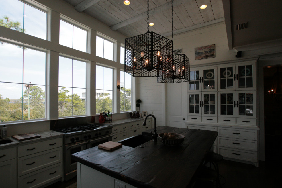 The Vlahos Cottage