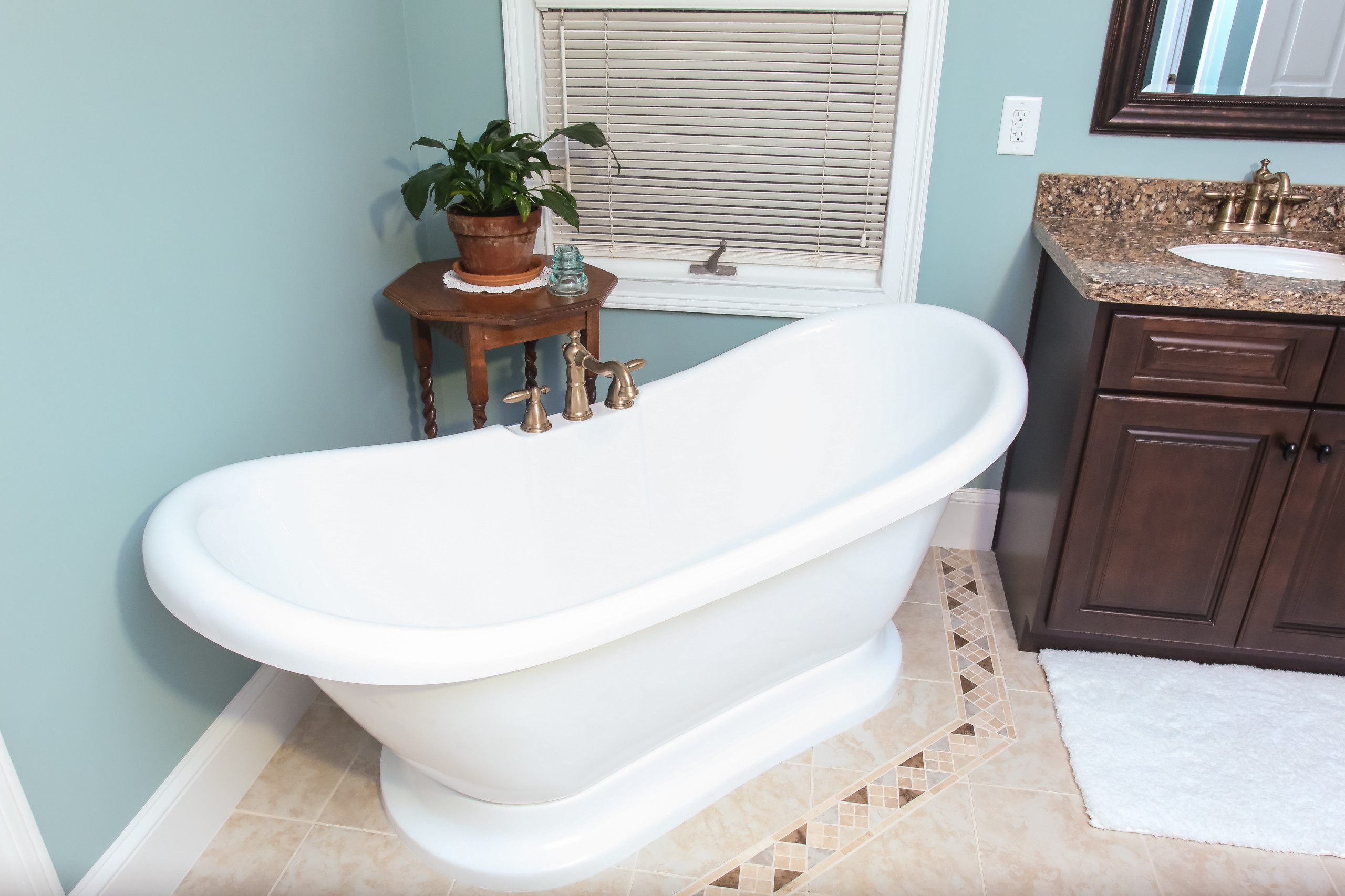 North Georgia Master Suite