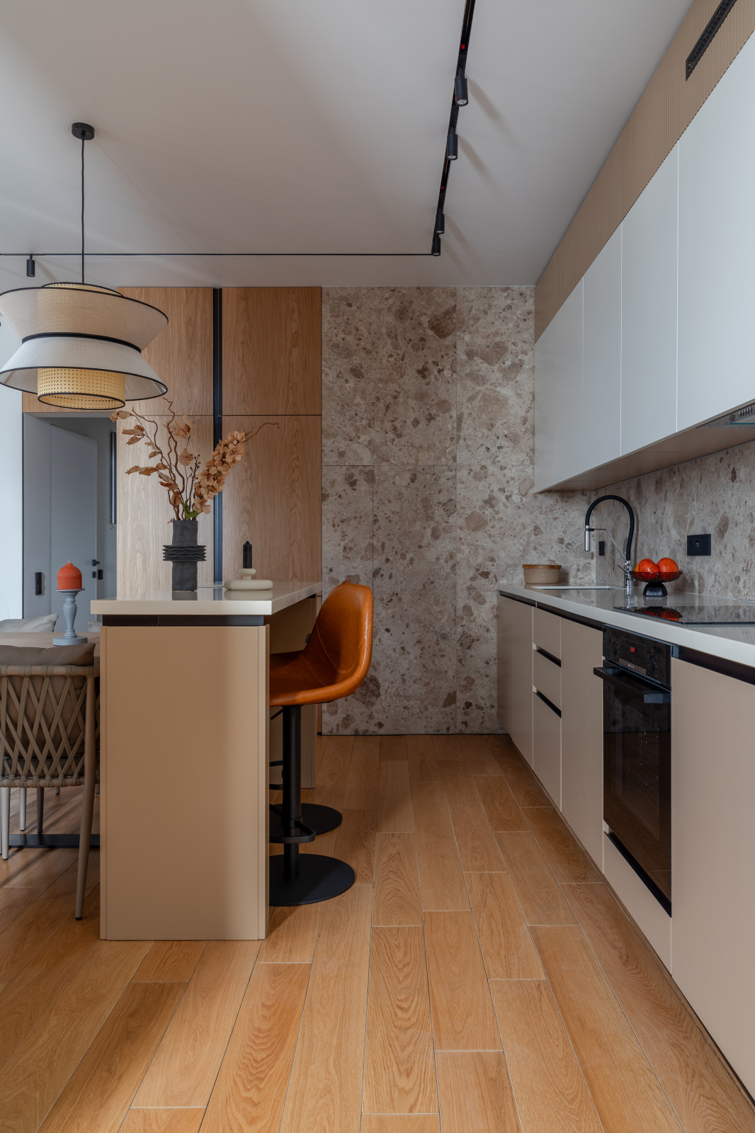 Фото: Экостиль для холостяка 65м.кв.