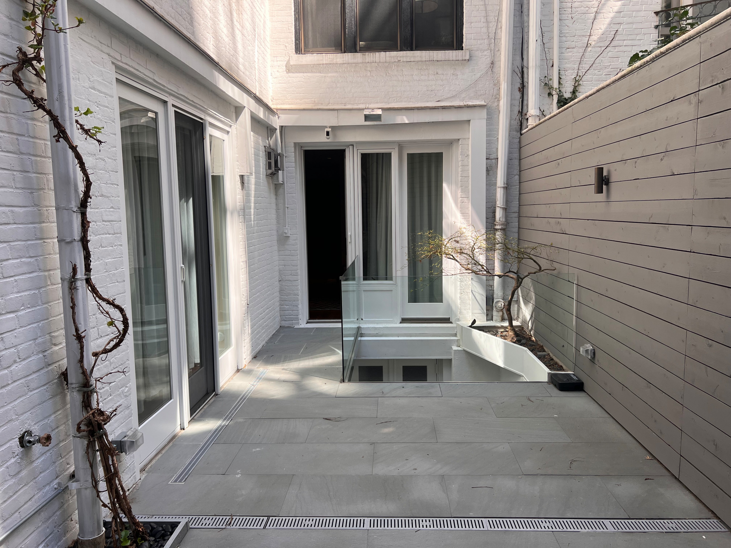 Upper East Side Condo Garden