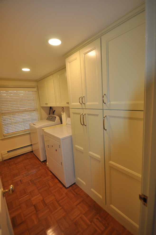 Cheerful Laundry Room- Project 4067