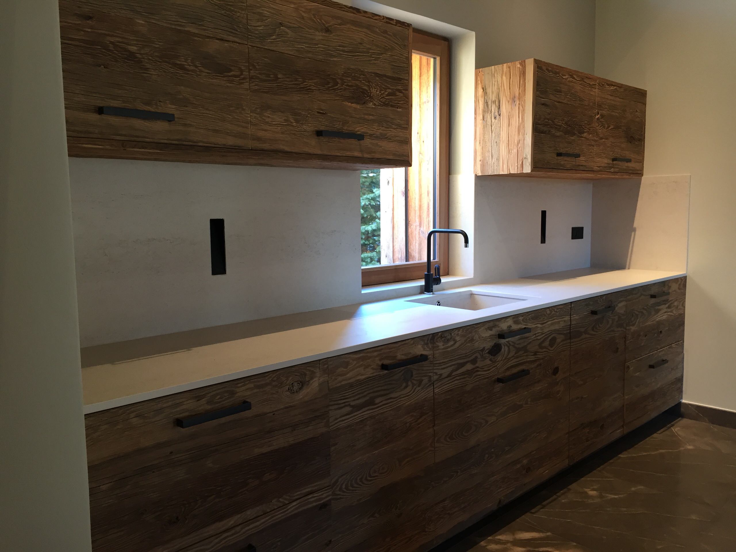 AGENCEMENT CHALET DE MONTAGNE - MEGEVE