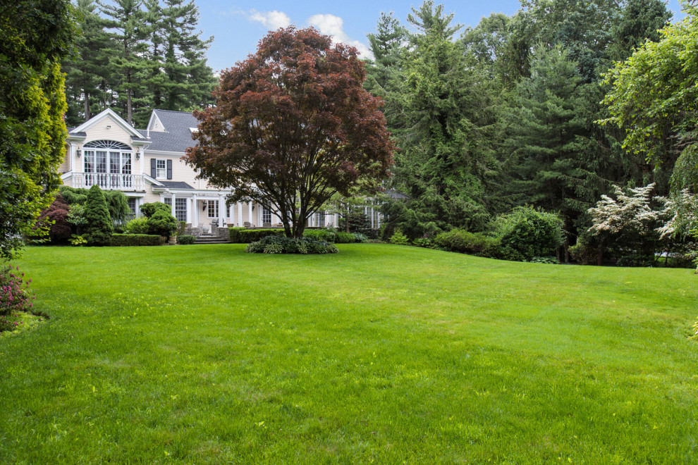 289 Wellesley Street, Weston, MA Traditional Landscape Boston