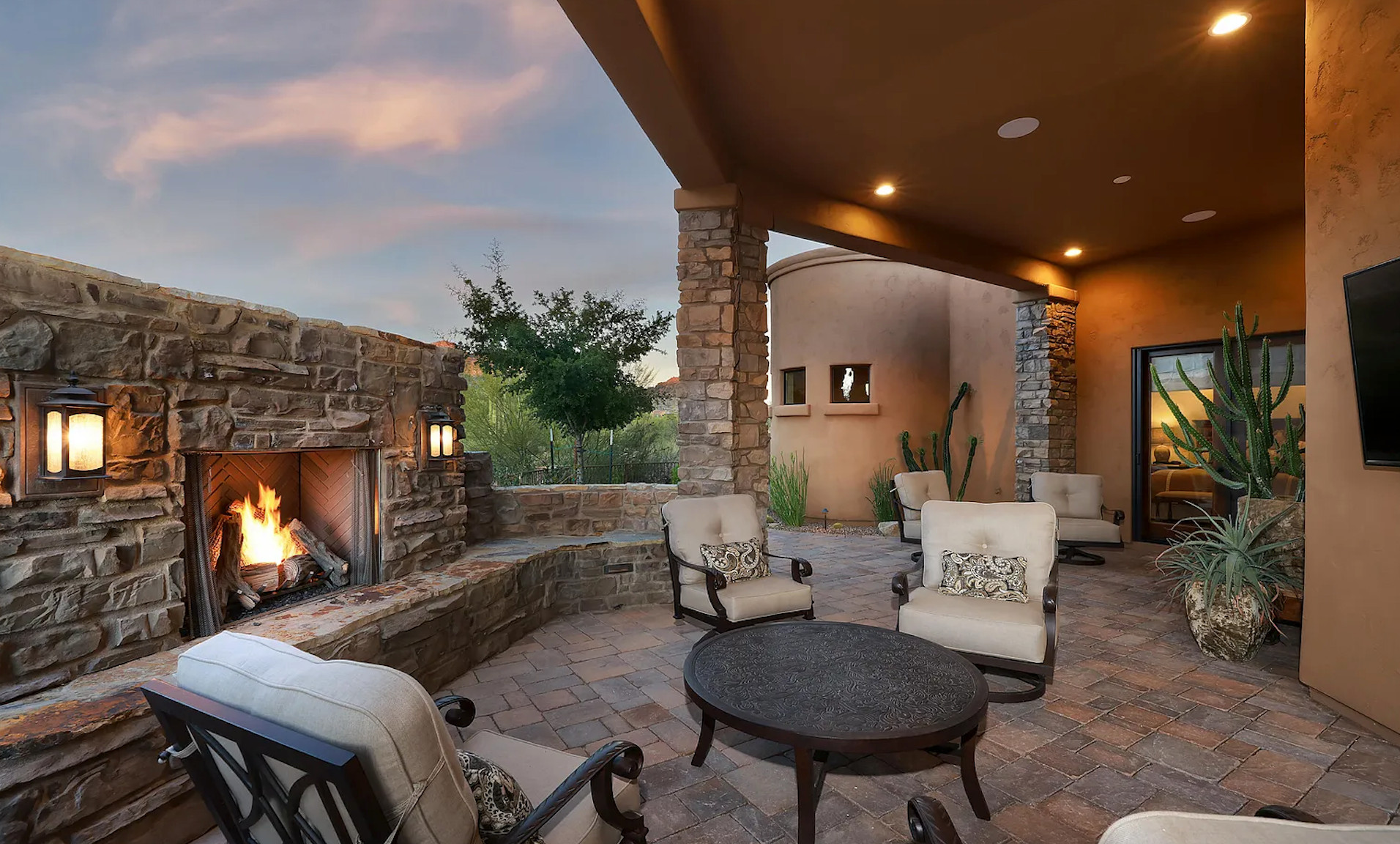 Stone Canyon Estates