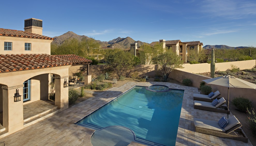 Example of a transitional pool design in Phoenix
