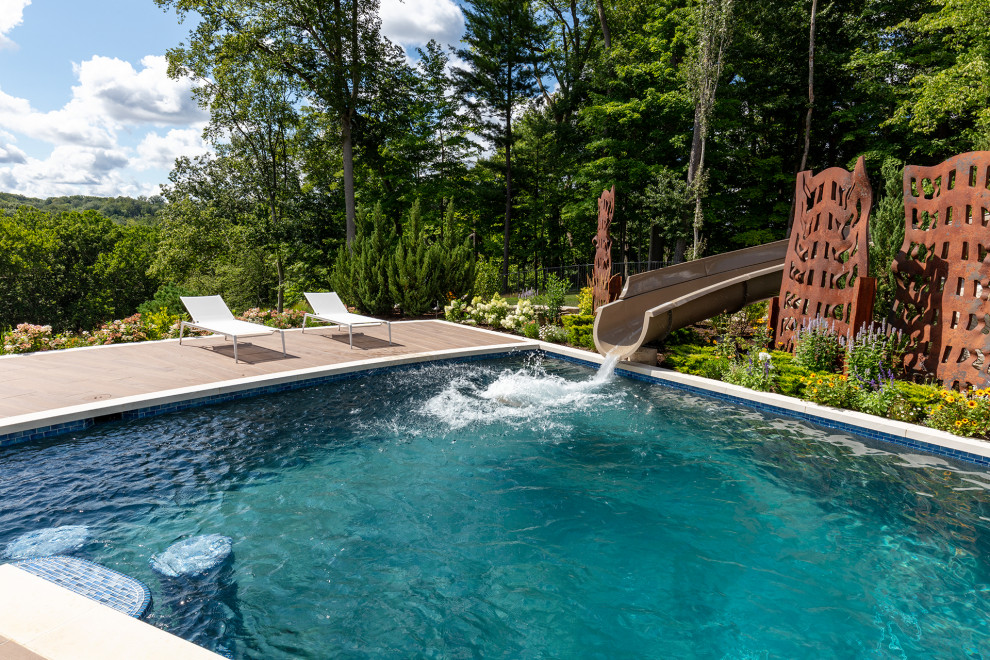 Moreland Hills Estates
