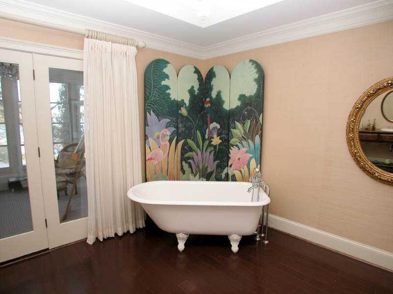 Escaping the 80s, a Primary Bath Remodel