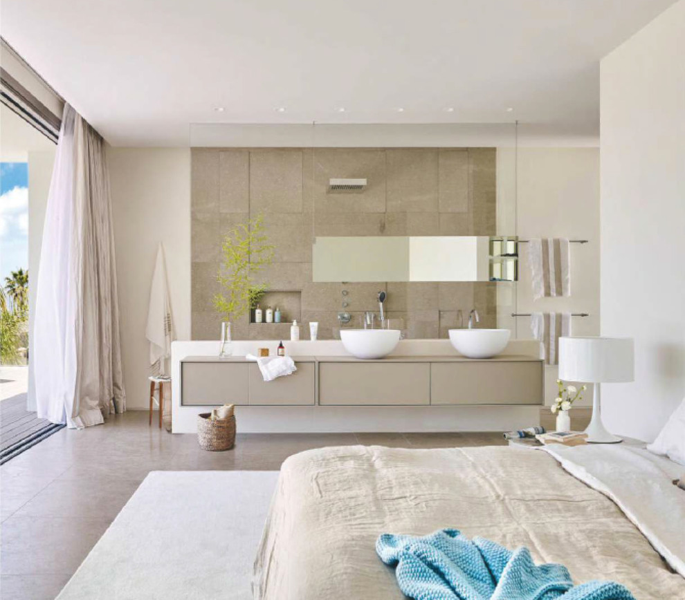 This is an example of a contemporary bathroom in Malaga.
