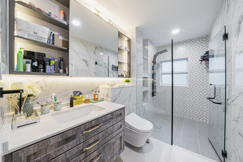 Design ideas for a scandi bathroom in Singapore.