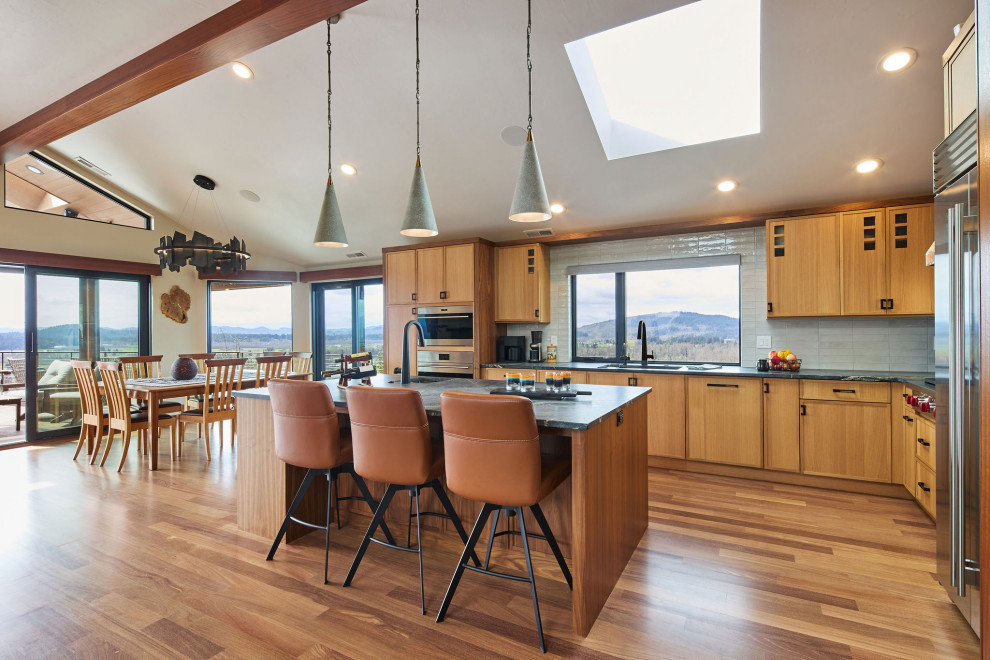 Kitchen - rustic kitchen idea