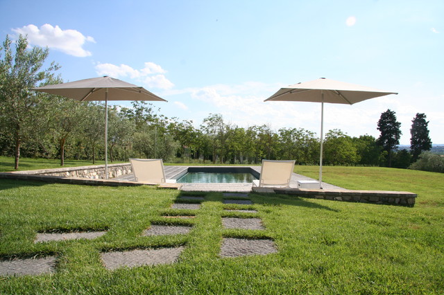 Villa Chic contemporary-pools-and-hot-tubs