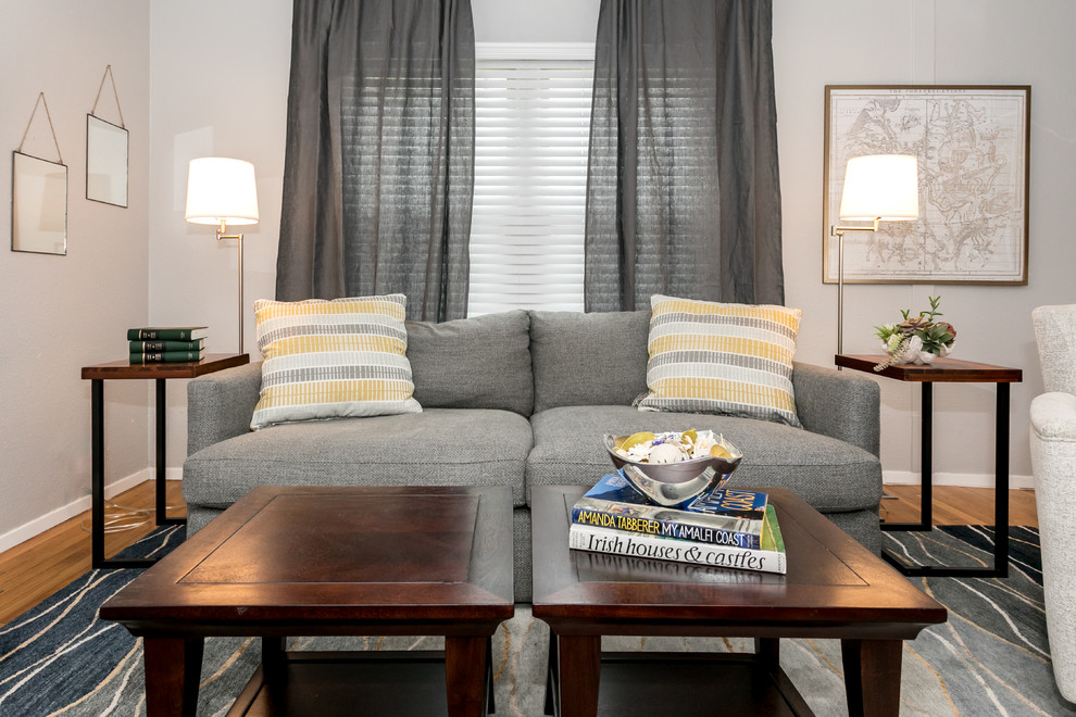 Inspiration for a transitional home design remodel in Austin