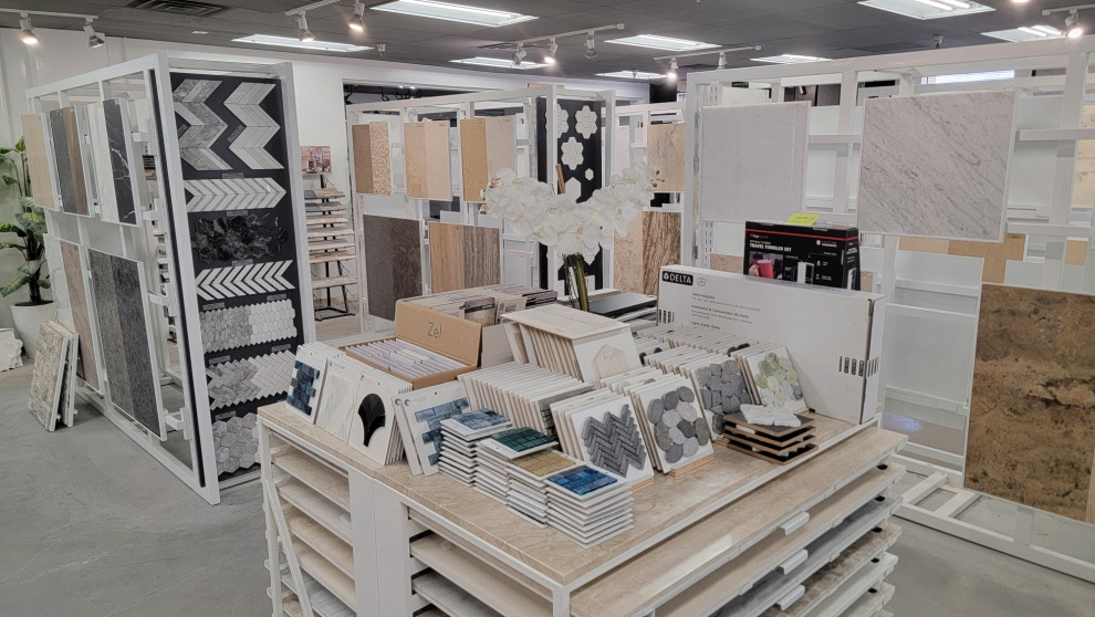 MOD Construction Showroom: Evertops Design Studio
