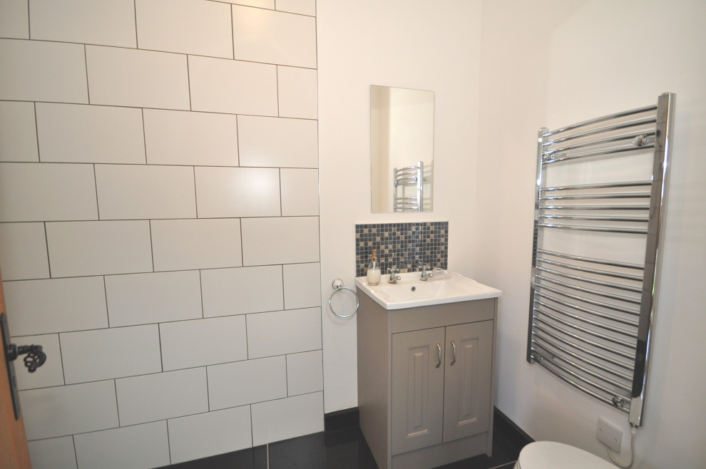 Full Home Design, Walsingham Road