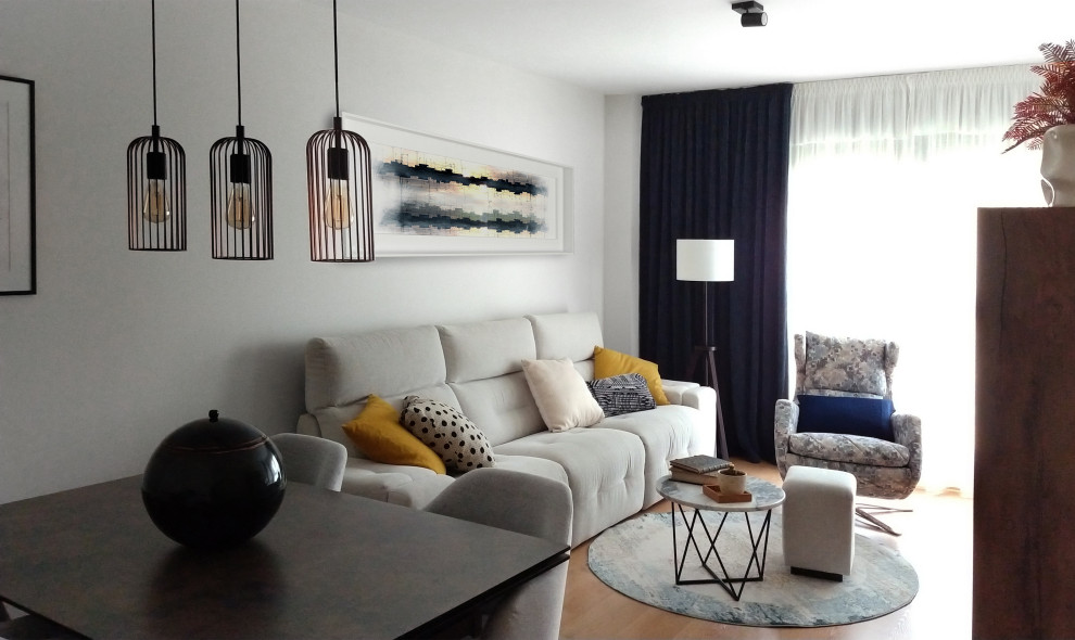 INTERIORES