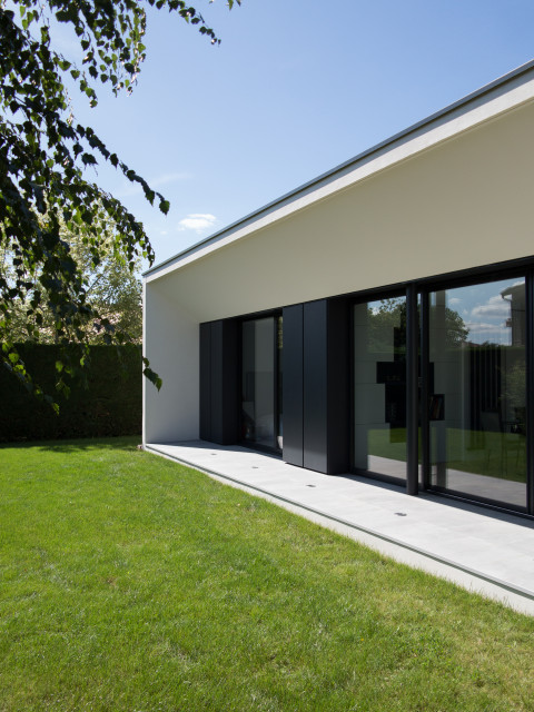 Maison R #24 moderno