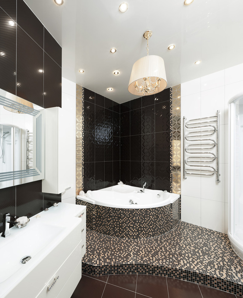 Трехкомнатная квартира на Севастопольском проспекте