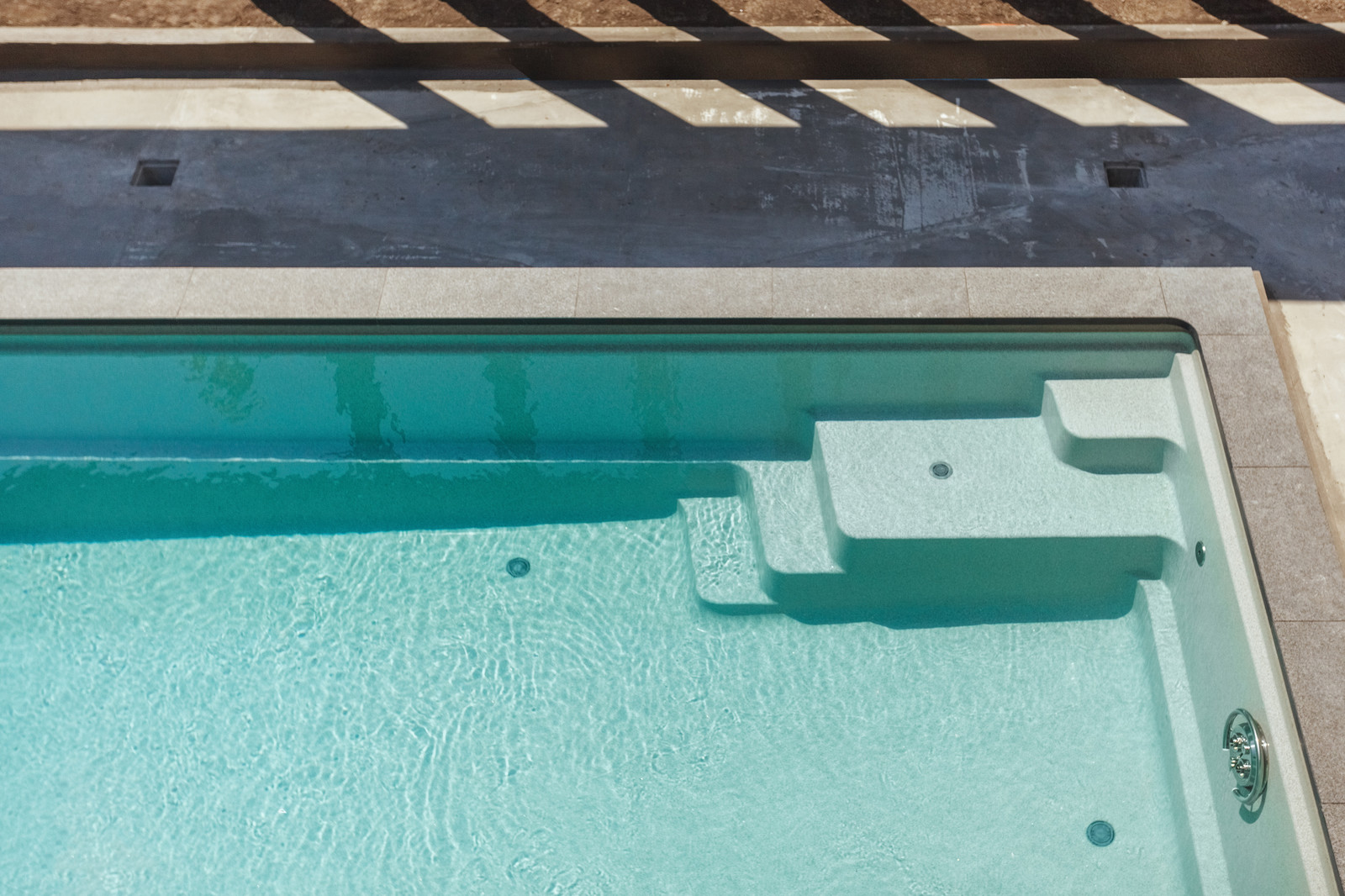 Бассейн в процессе реализации.