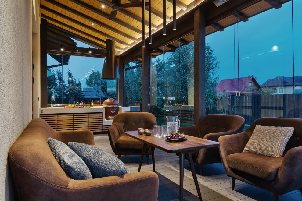 Остекленная терраса ЕЩЕ НЕМНОГО ЛЕТА