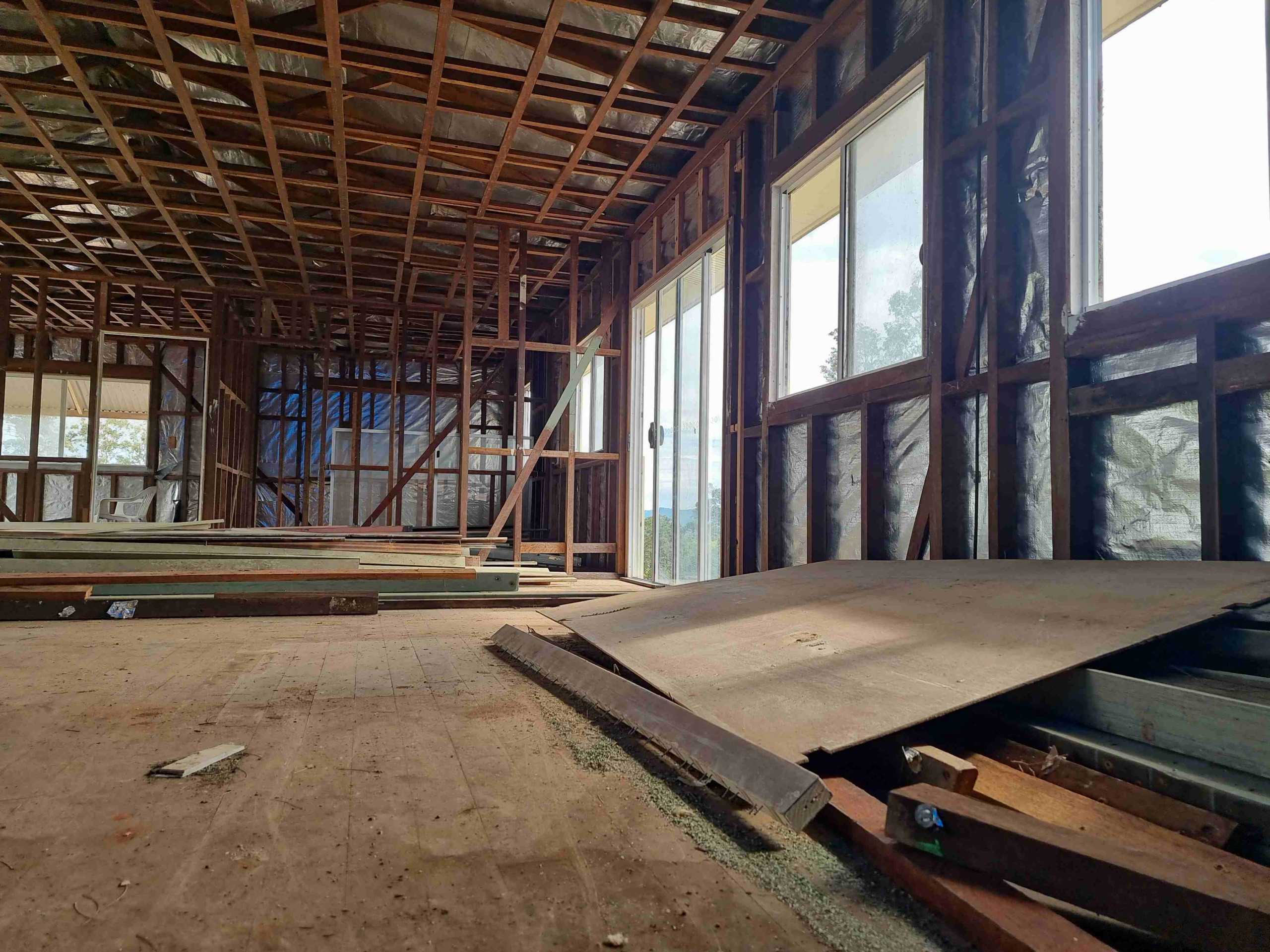 Two Removal Homes in to One