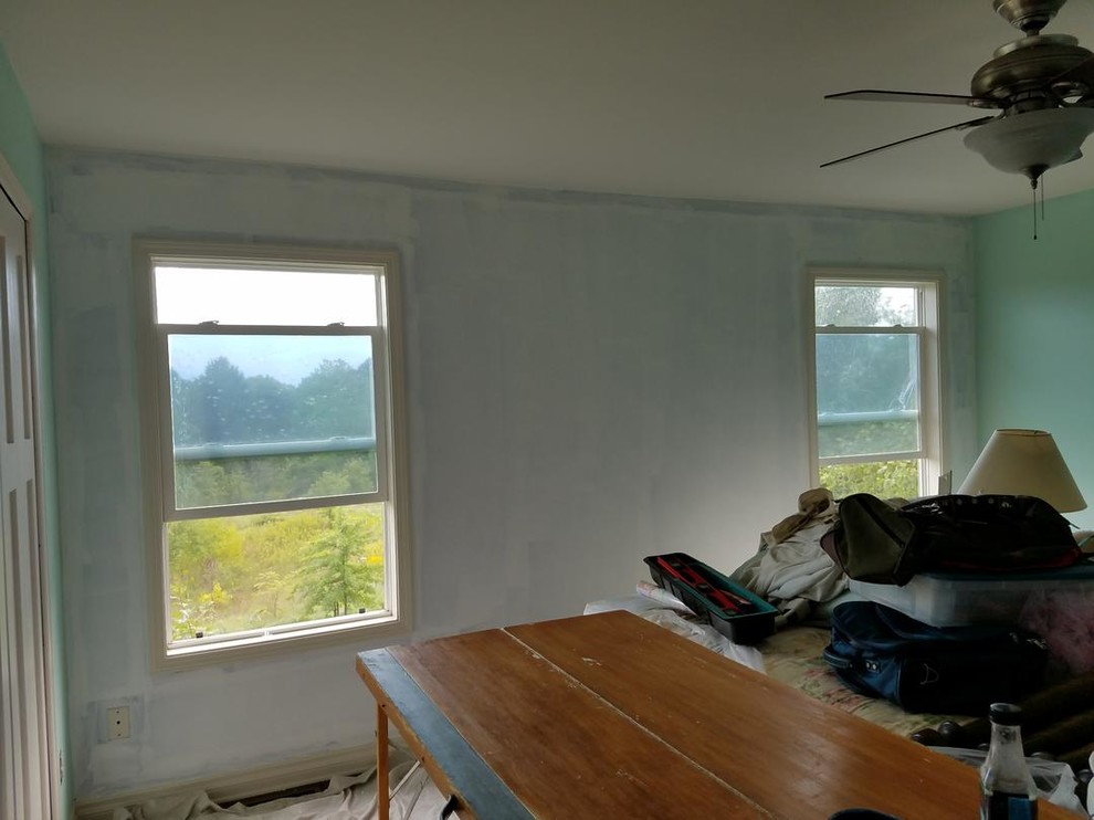 Wallpaper Install: Bedroom Accent Wall