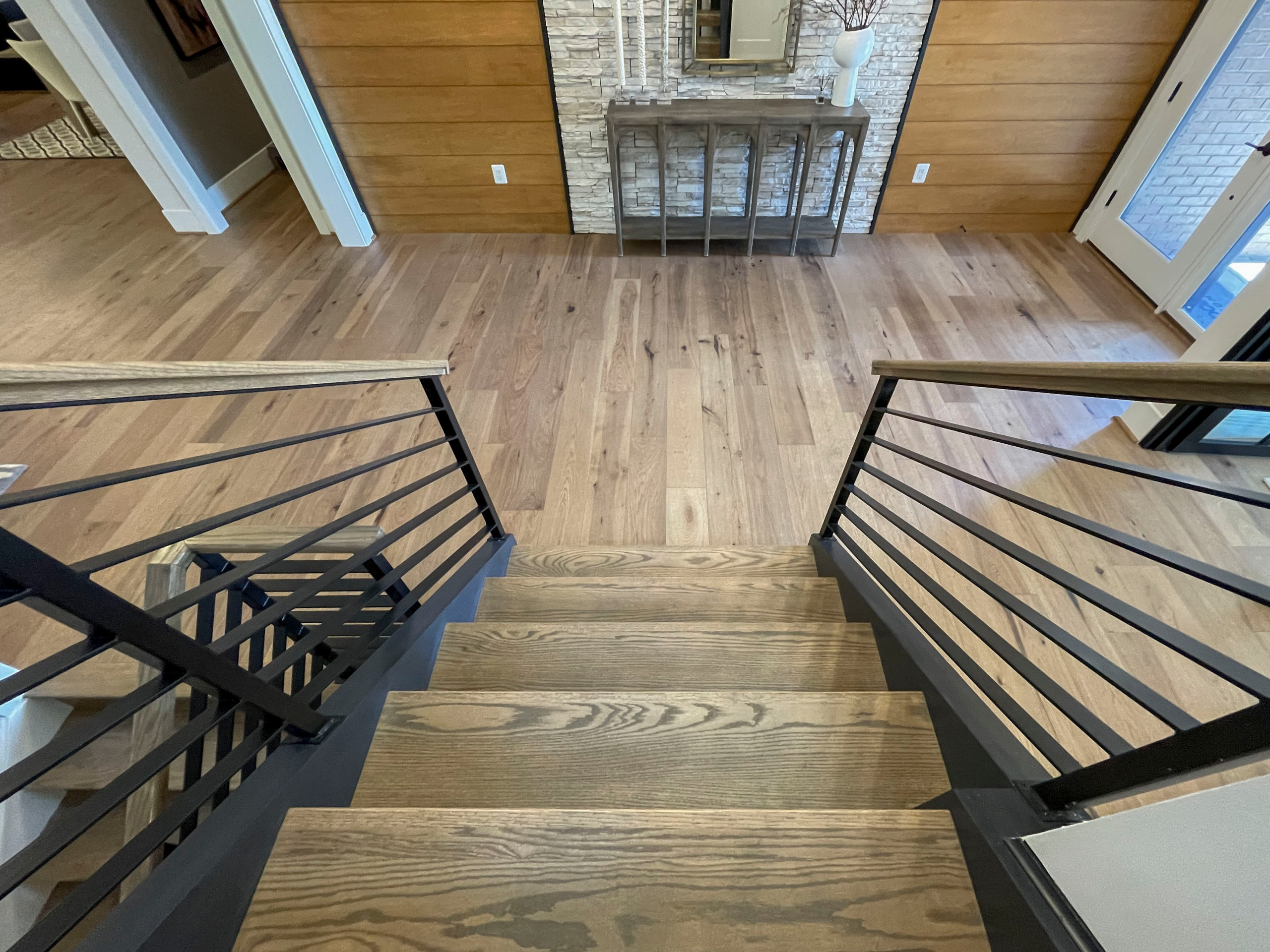 113_Floating Straight- Stringers with No Risers in Contemporary Home, Bethesda M