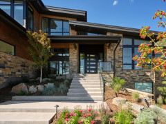 The Exterior Design Trends Defining Curb Appeal in 2026