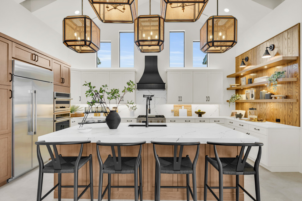 Example of a minimalist kitchen design in Tampa