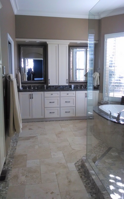 Inspiration for a mid-sized transitional master bathroom in Denver with shaker cabinets and white cabinets.