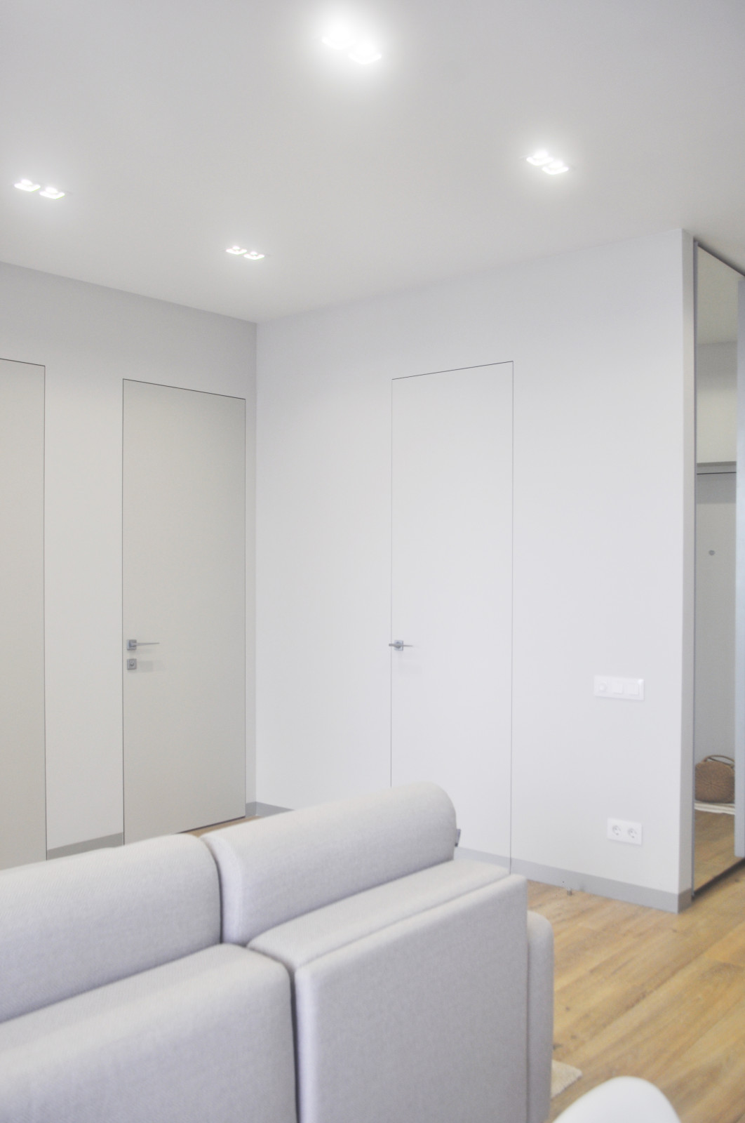 Стильная квартира для молодой семьи с чудесным песиком!