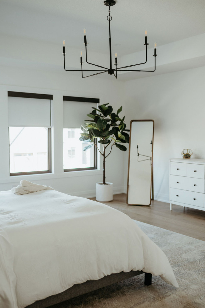 Bedroom - bedroom idea in Toronto