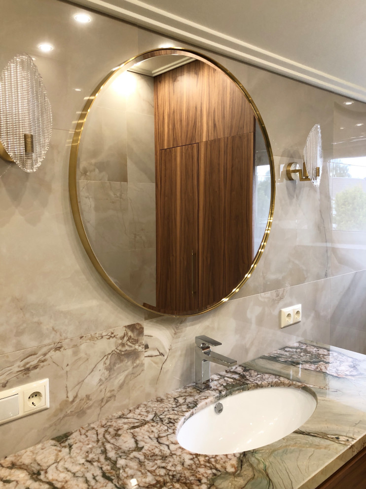 Дом. Ясеневая