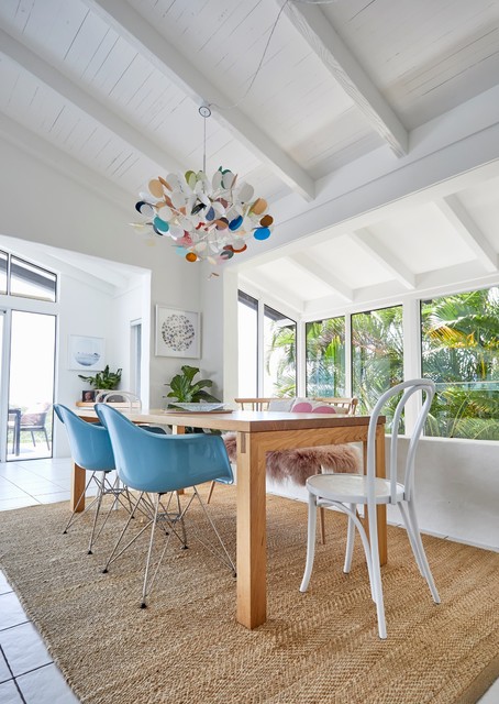 Alexandra Headland scandinavian-dining-room