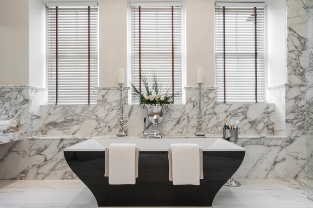 Cleeves House traditional-bathroom