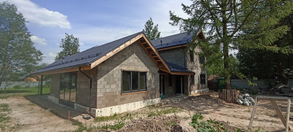 Простой двухэтажный дом