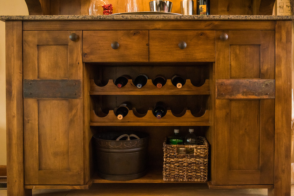 Home design - rustic home design idea in Denver