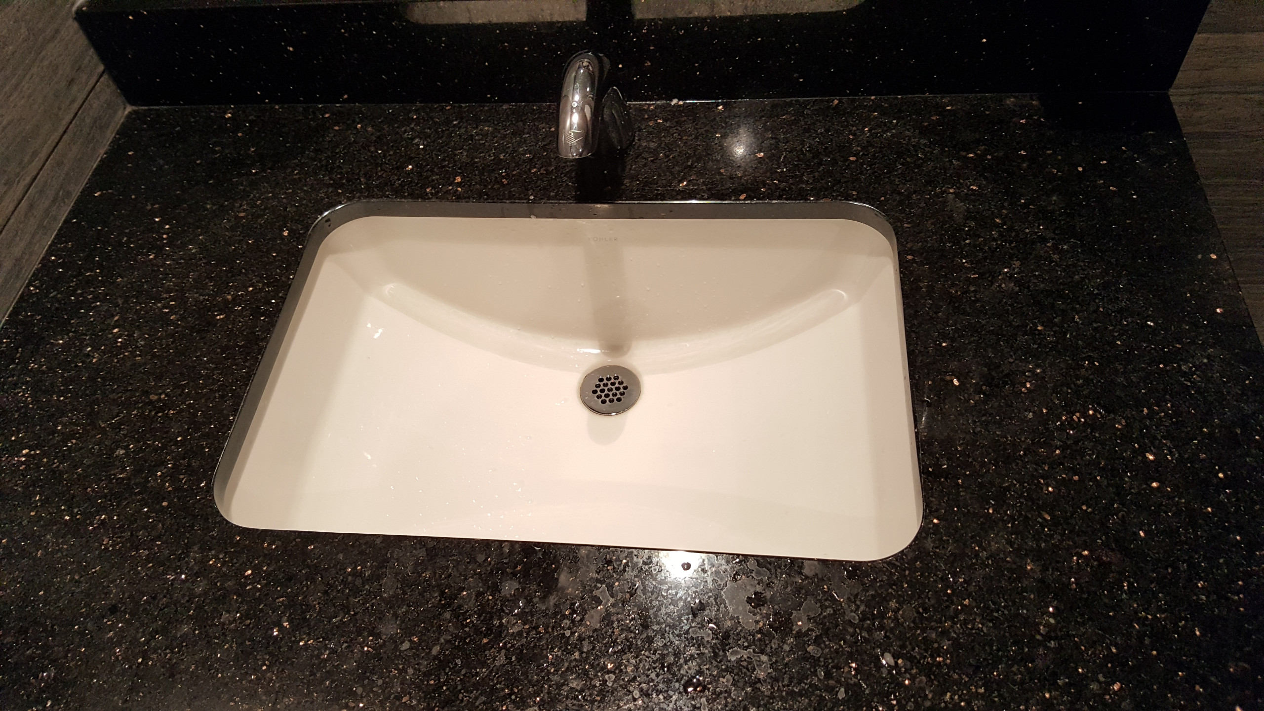 Countertop & Cabinet Custom