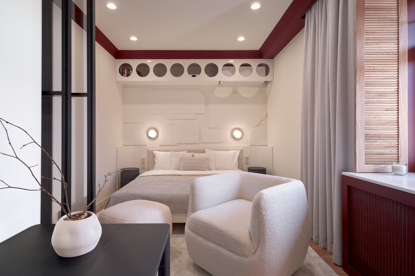 Спальня с багровым порталом