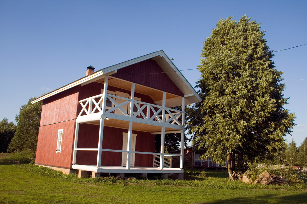 Двухэтажная баня с открытой верандой в Слепцово