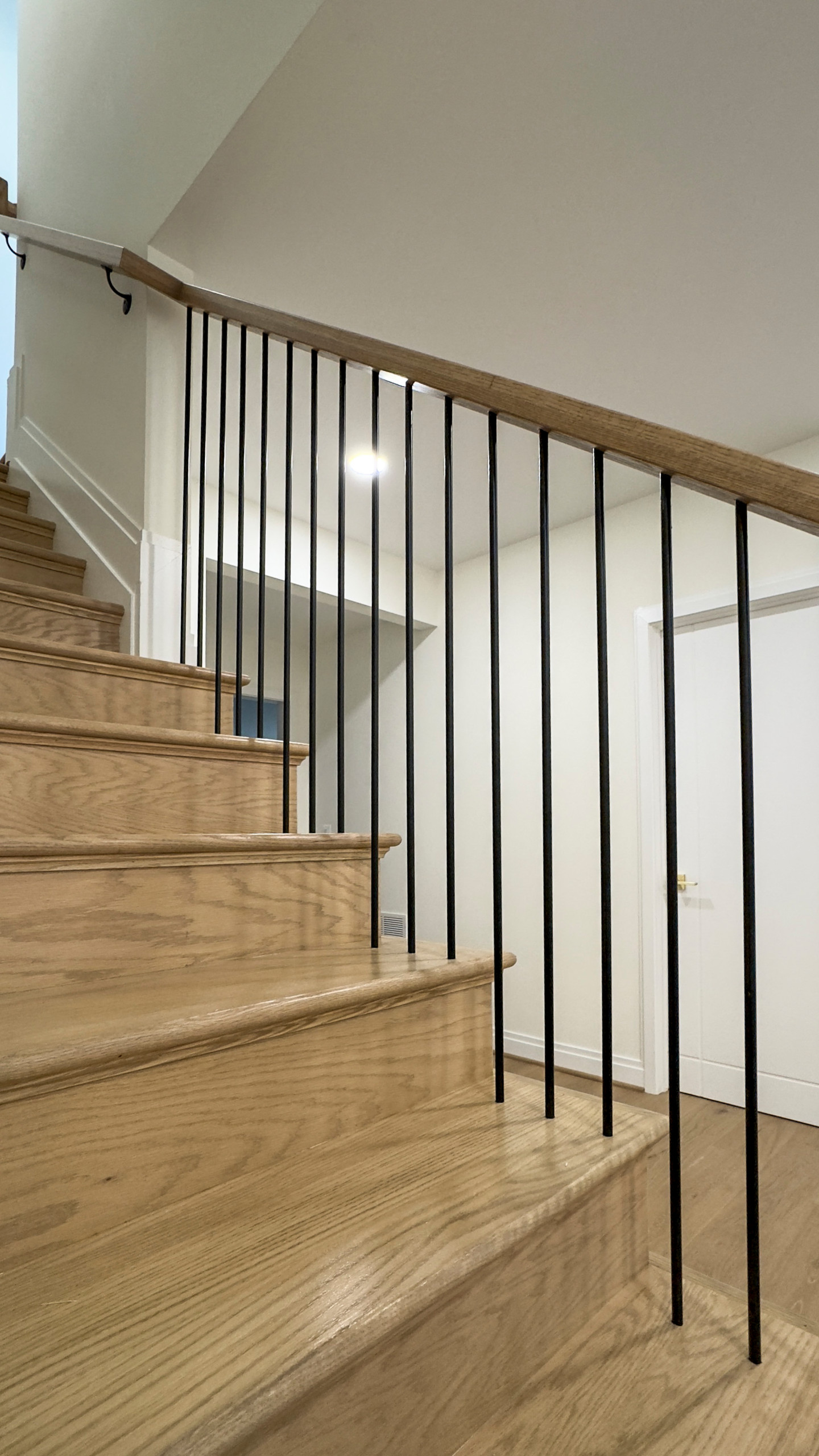 144_Attractive Transitional Staircase in Impressive Modern Home, Vienna VA 22180