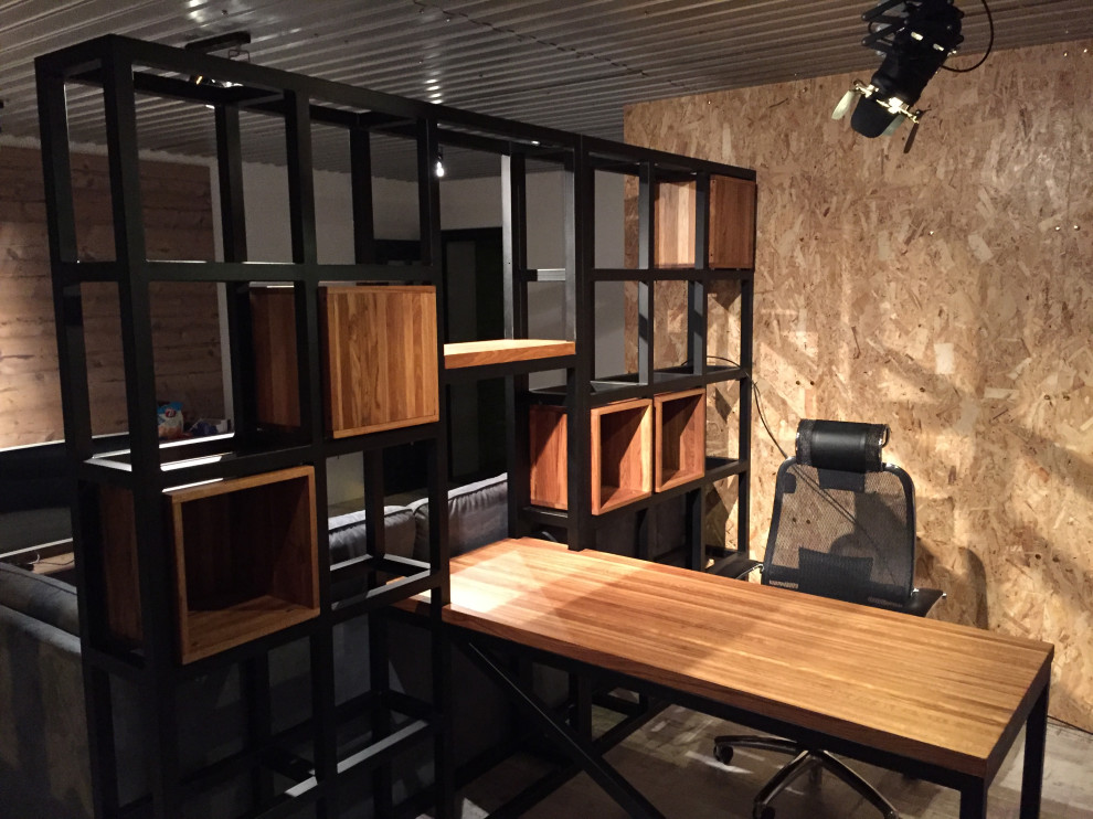 Стеллаж-ширма со столом