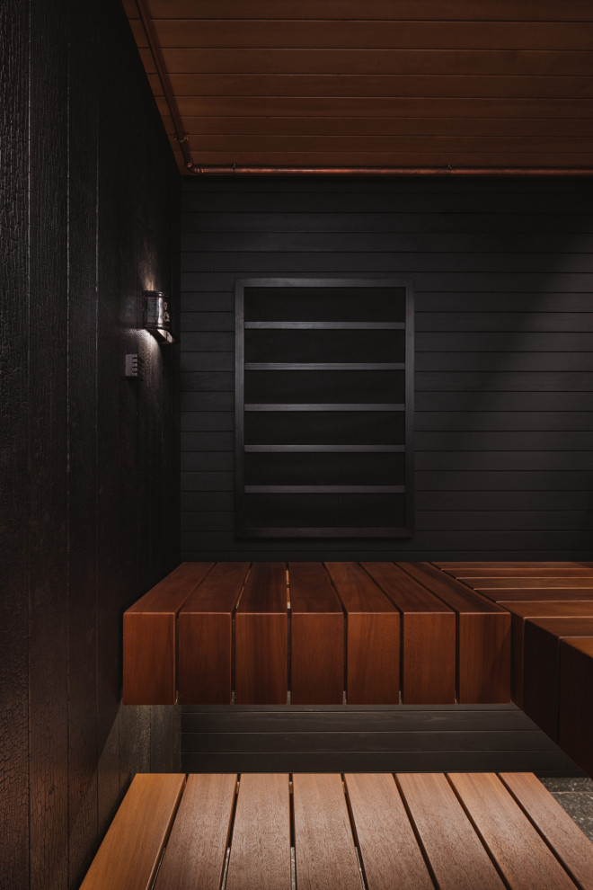 Мужская сауна в спортивном комплексе.