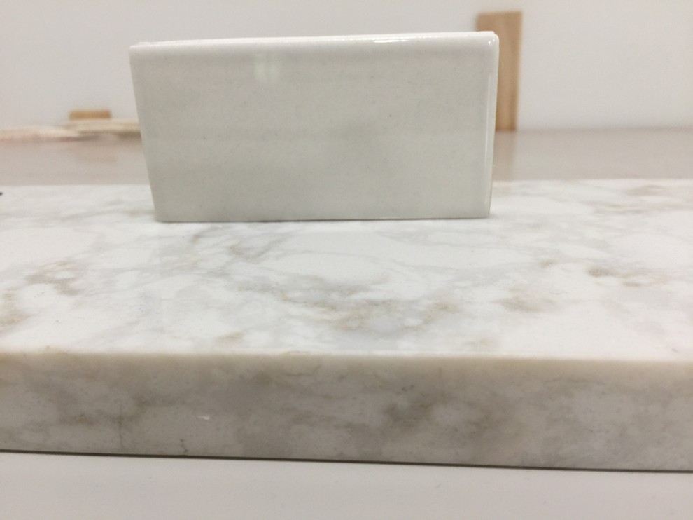 Which Backsplash With Viatera Soprano Countertops and Gray